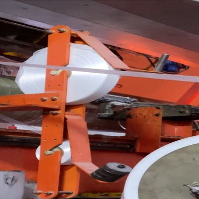 Redes de poliéster para el enrollamiento continuo de filamentos GRP de alta presión para limpiar el aire durante el proceso