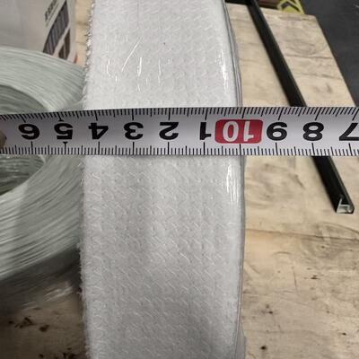 Alfombra de fibra de vidrio compuesta, EMKP240, alfombra de fibra de vidrio cosida, velo de poliéster, marco fotovoltaico, alfombra de pultrusión, marco solar de FRP