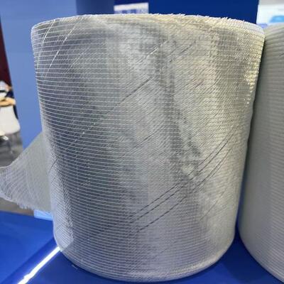 Tejido de fibra de vidrio triaxial +45°/90°/-45° para el perfil de pultrusión para mejorar la resistencia del perfil desde tres direcciones